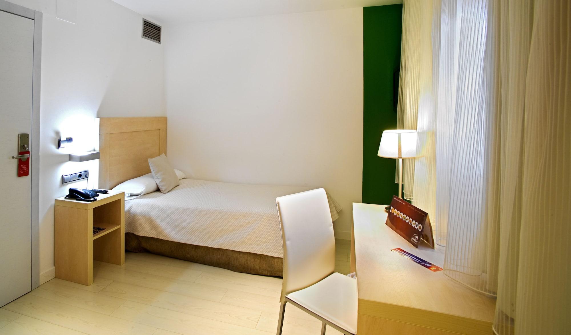 Hotel Europa Jaen Bagian luar foto